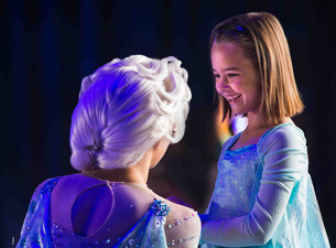 Disney on Ice Worlds of Enchantment pre-show character meet and greet, Frozen Fun With Anna and Elsa